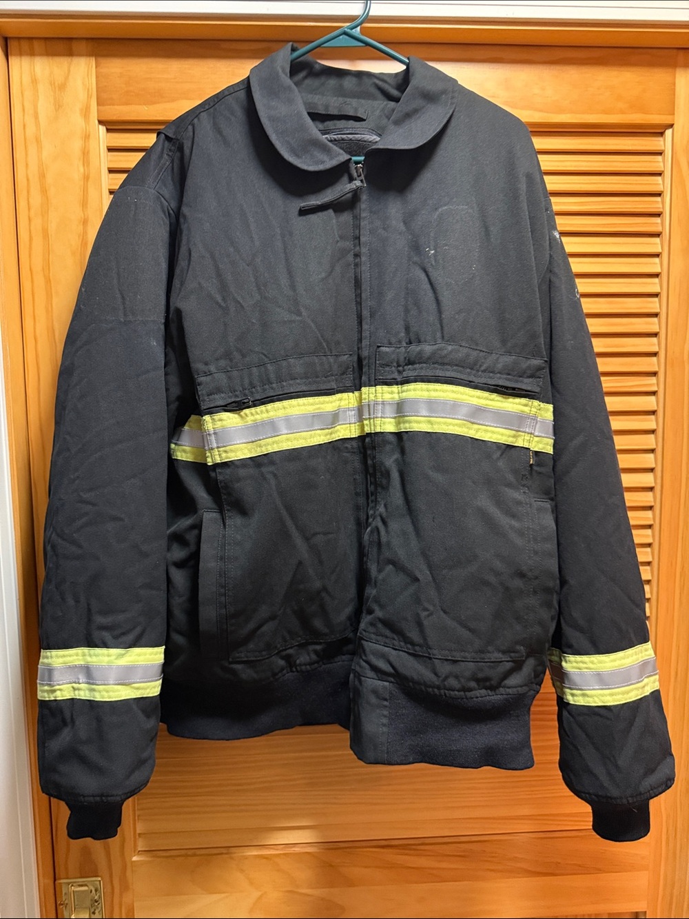 FR Arctic Black Safety Jacket with Reflective Yellow Stripes XL/T